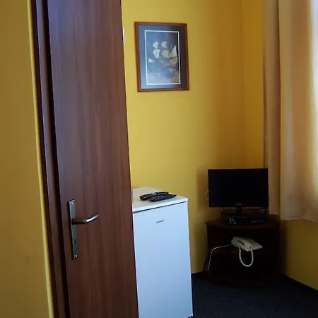 Πανσιόν Telephone