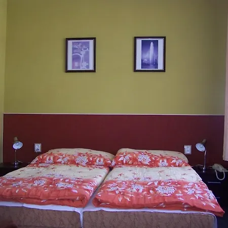 Πανσιόν Telephone 3*